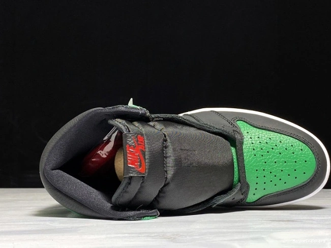 MaikeSneakers Green Pine High Air Jordan 555088-030 1 0711